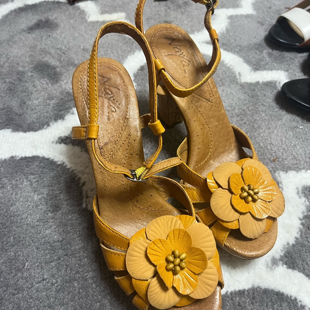 Naya Mustard Floral Leather Sandals